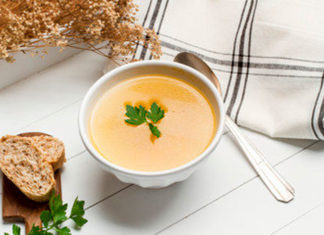 Nutritiva sopa crema de soja con 140 calorías