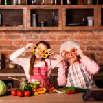 Tips para alimentarse mejor y estar activo en la tercera edad