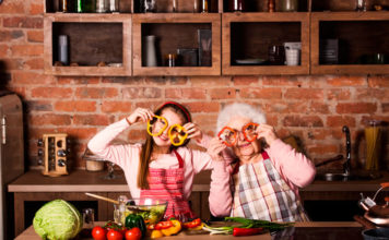 Tips para alimentarse mejor y estar activo en la tercera edad
