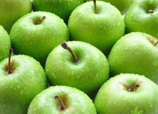 «Green»: ensalada de manzana verde, apio, nuez, remolacha, ananá y salsa golf con 100 calorías