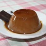 Flan de chocolate, café y canela con 120 calorías