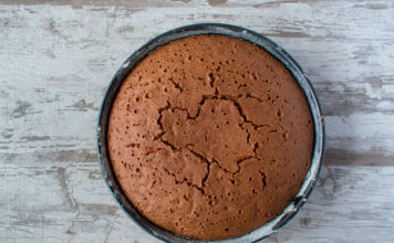 Torta de chocolate y canela con solo 100 calorías por porción