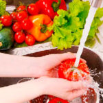 Qué alimentos se deben lavar siempre y cuáles no hay que lavar nunca