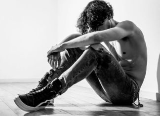 Por efectos de una masculinidad tóxica, los hombres viven casi 6 años menos que las mujeres en el continente americano las mujeres viven mas que los hombres
