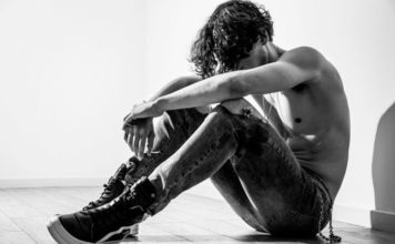 Por efectos de una masculinidad tóxica, los hombres viven casi 6 años menos que las mujeres en el continente americano las mujeres viven mas que los hombres