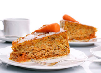 Budín húmedo de zanahoria y frutos secos con 180 calorías