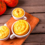 Riquísimos mug cakes con 190 calorías que se hacen en 14 minutos