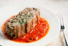 Pan de carne, espinacas y cebolla con 210 calorías