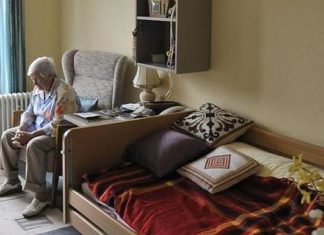 Cómo asistir a las personas mayores o incluídas en los grupos de riesgo durante la cuarentena