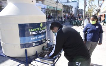 Instalan tanques de agua comunitarios en Malvinas Argentinas para prevenir el coronavirus