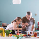 5 ideas para cocinar con tus hijos