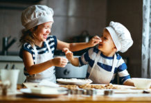 Tres recetas dulces para cocinar con los chicos