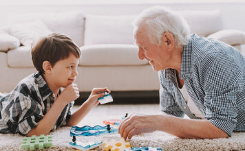 Abuelos y nietos: una relación con mutuos beneficios
