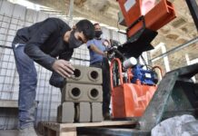 Malvinas Argentinas es el primer municipio en fabricar ladrillos ecológicos con desechos reciclables