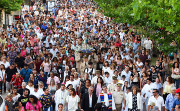 Tigre prepara su tradicional procesión naútica para celebrar el Día de la Virgen