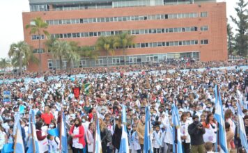 4500 alumnos de 4° año de Malvinas Argentinas hicieron la Promesa a la Bandera