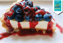 Exquisita tarta de frutos del bosque con solo 150 calorías por porción