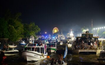 Tigre festejó con procesiones por tierra y por agua el Día de la Virgen