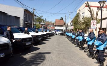 Noe Correa y Leo Nardini, hicieron entrega de nuevos móviles y nuevas motos, destinados a la patrulla de “Protección Ciudadana”