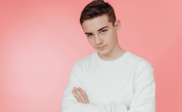 Por qué un adolescente no actúa igual solo que en grupo