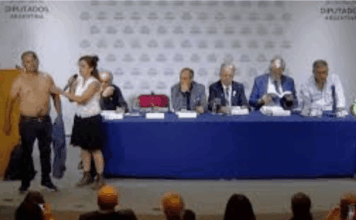 Médicos y científicos repudiaron un acto antivacunas realizado en el Congreso
