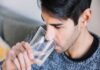 Gárgaras con agua y sal. Para qué sirven y cómo pueden ayudarte.